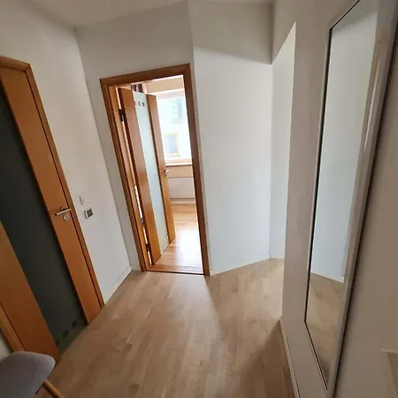 Kesklinn, Turu * Kuressaare