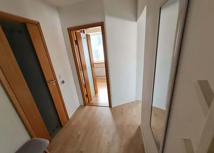 Kesklinn, Turu * Kuressaare